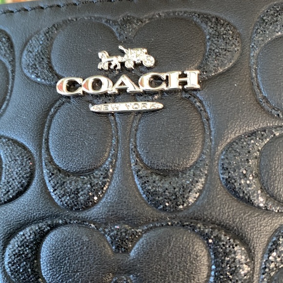 Coach, Horse and carriage Glitter Wristlet, NWT - Picture 2 of 15